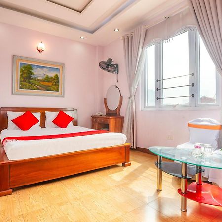 Oyo 887 Star Hotel Hanoi Esterno foto