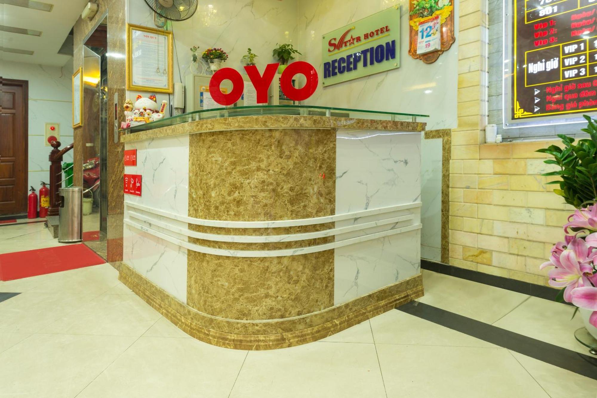 Oyo 887 Star Hotel Hanoi Esterno foto