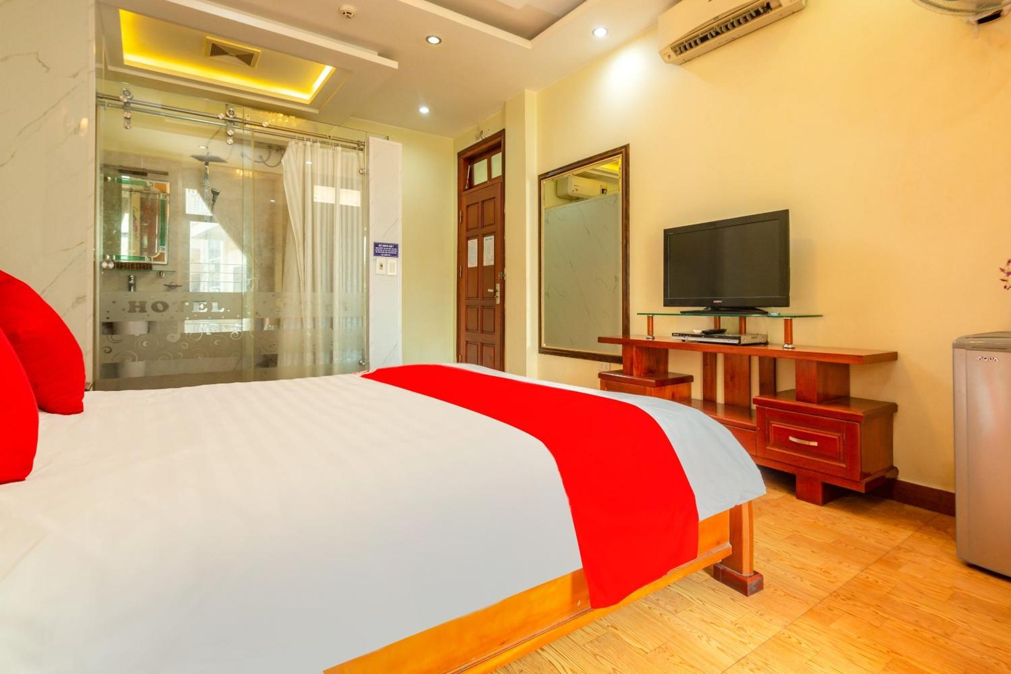 Oyo 887 Star Hotel Hanoi Esterno foto
