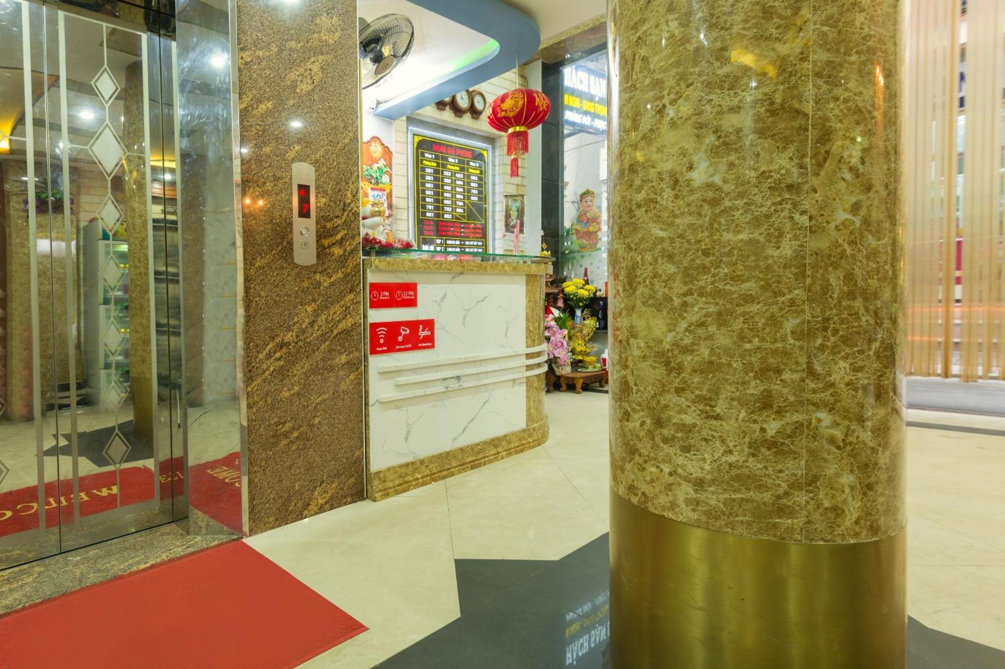 Oyo 887 Star Hotel Hanoi Esterno foto