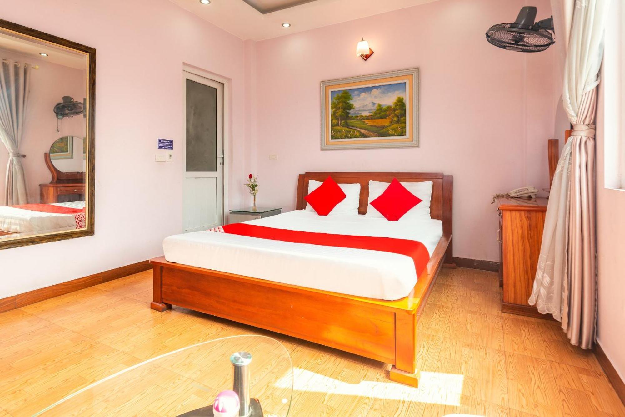 Oyo 887 Star Hotel Hanoi Esterno foto