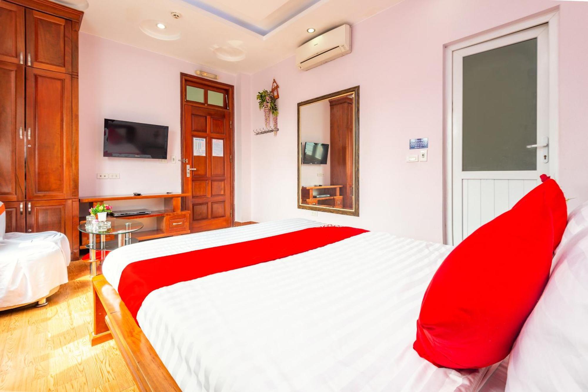 Oyo 887 Star Hotel Hanoi Esterno foto
