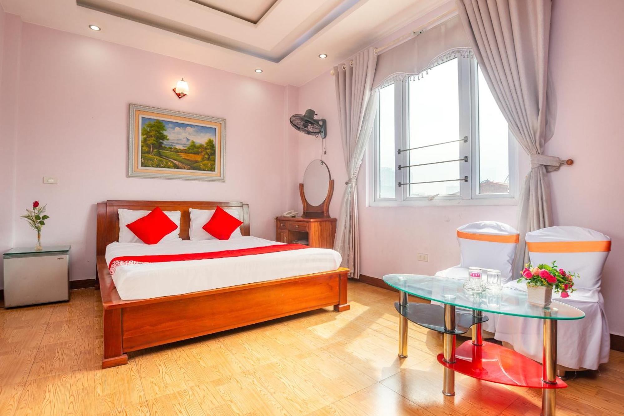 Oyo 887 Star Hotel Hanoi Esterno foto