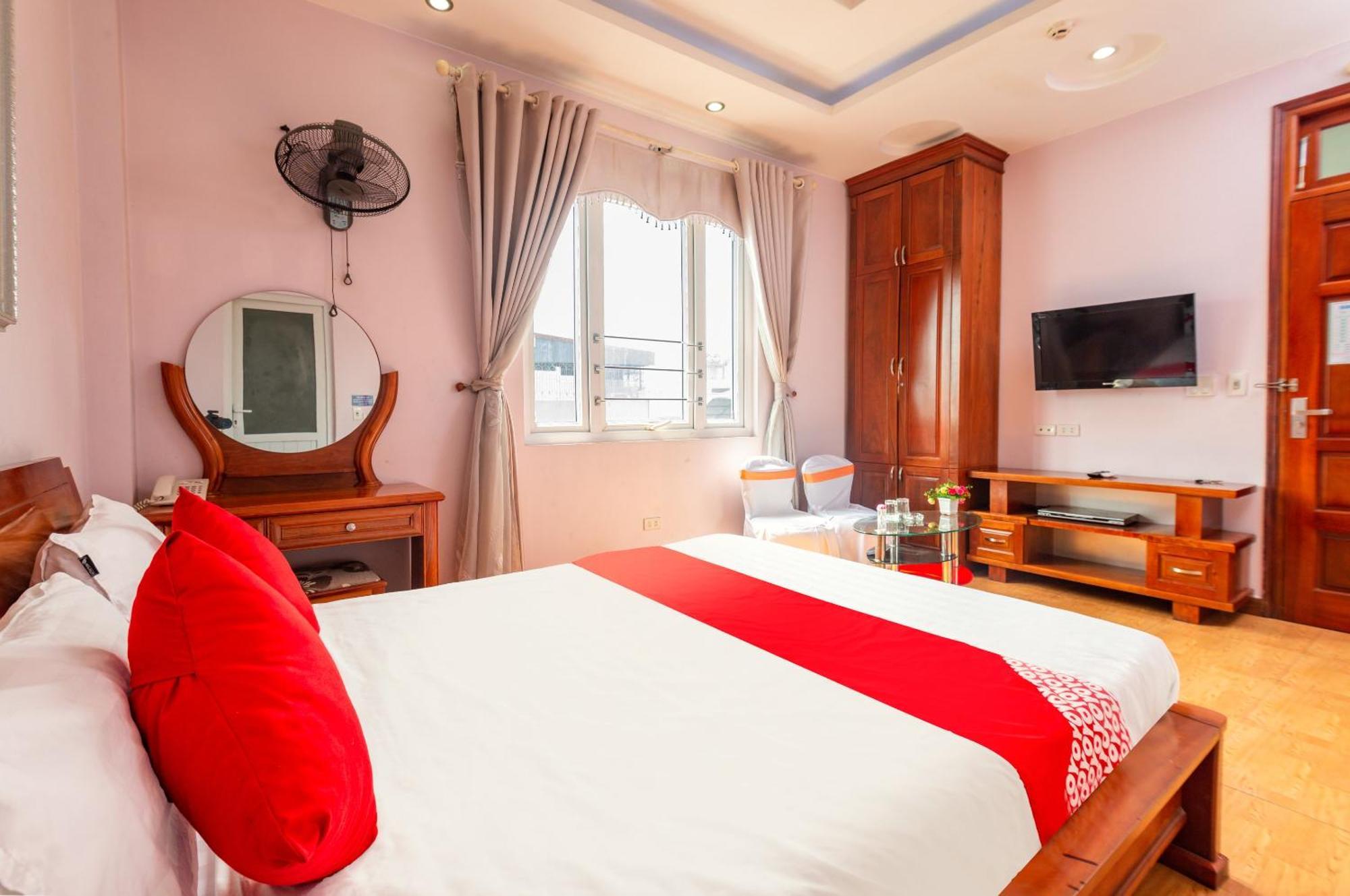 Oyo 887 Star Hotel Hanoi Esterno foto